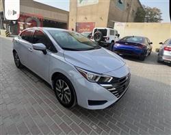 نیسان ڤێرسا